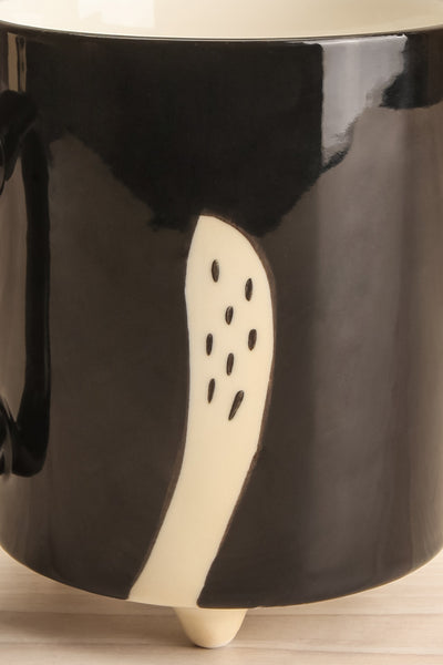 Kutecat Black Stoneware Cat Mug | Maison garçonne back close-up