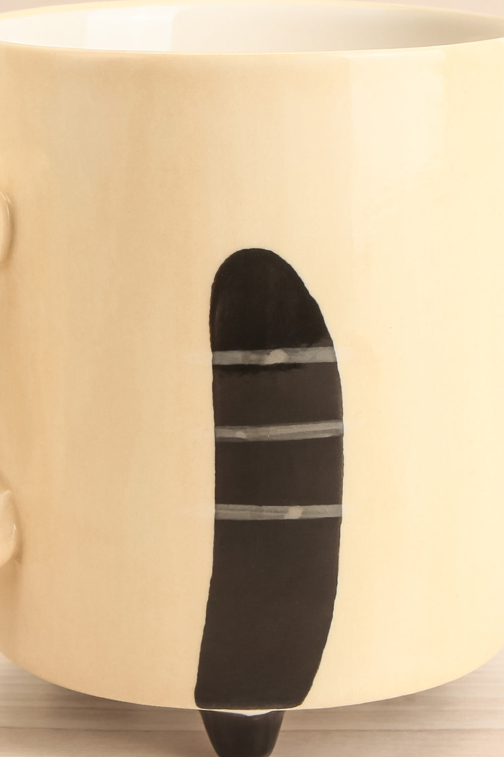 Kutecat Ivory Stoneware Cat Mug | Maison garçonne back close-up