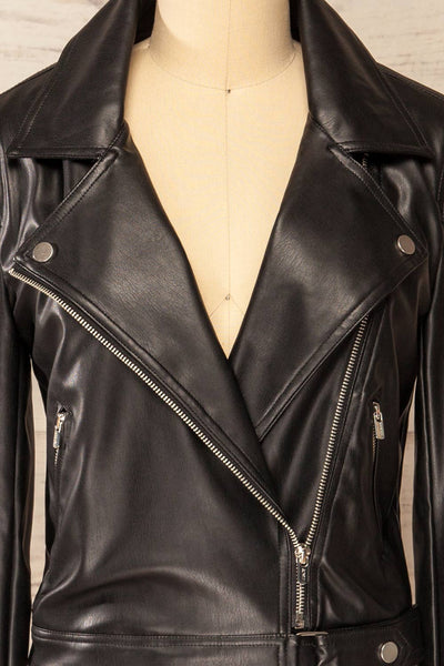 Kyoto Black Cropped Faux Leather Jacket | La petite garçonne  open close-up