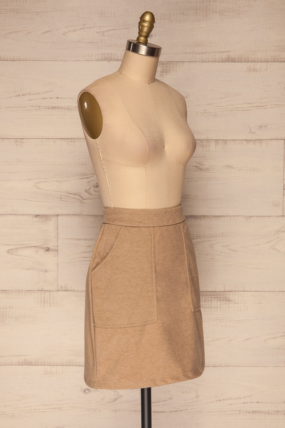 Lakshmi Beige Felt Skirt | Jupe Courte | La Petite Garçonne side view 