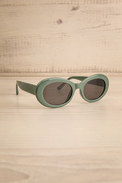 Laskati Green Oval Sunglasses | La petite garçonne side view