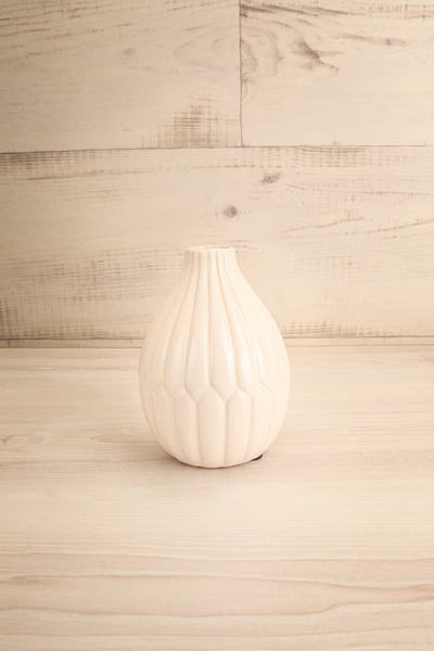 Lauca Beige Textured Ceramic Vase | Maison garçonne small