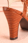 Laurentine Brown Retro Heels | Talons Rétro | Boutique 1861 back close-up
