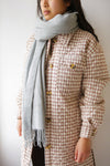 Le Baiser Grey Soft Knitted Scarf | La petite garçonne model