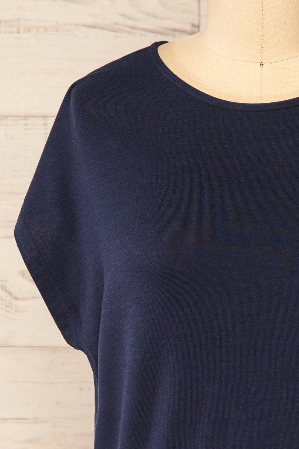 Leeds Navy Short Sleeve Top With Drawstring | La Petite Garçonne front close-up