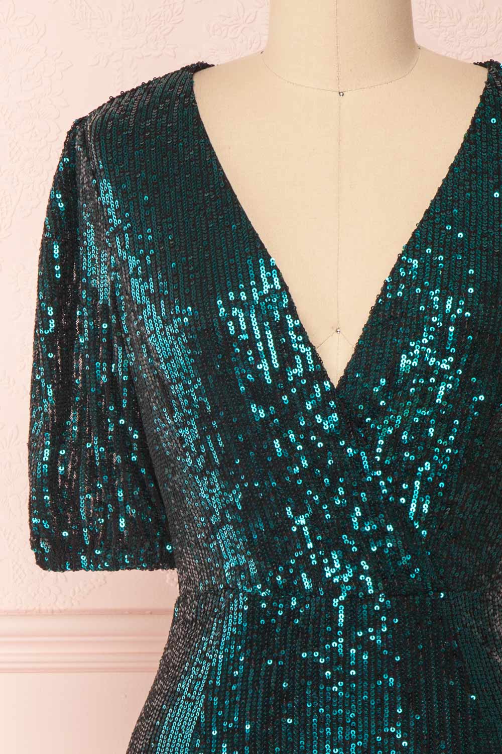 Leikny Green Sequin Party Dress | Robe de Fête | Boutique 1861 front close-up
