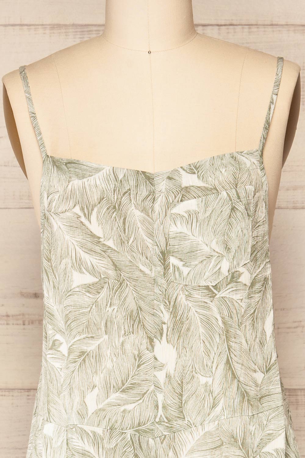 Leyde Olive feather Patterned Overalls | La petite garçonne front close-up