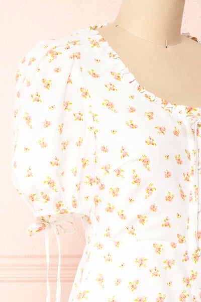 Lifdis White Floral Buttoned Short Dress | Boutique 1861 side close-up