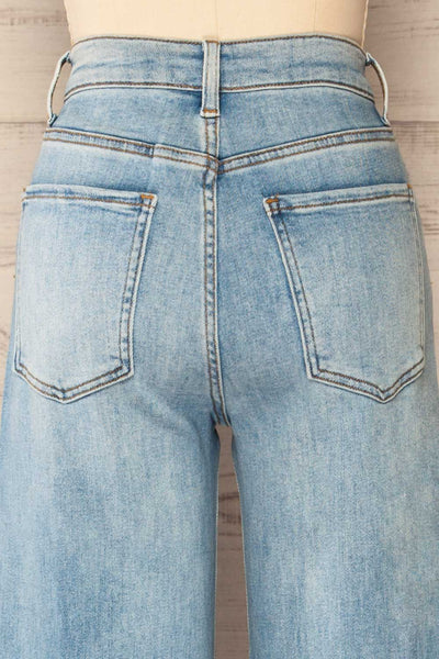 Lisaeter High-Waisted Straight Leg Jeans | La petite garçonne back close-up