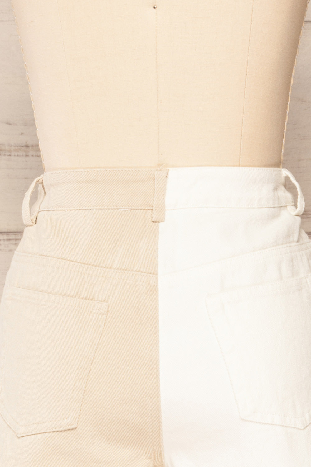 Lizzolo Taupe Two-Tone Denim Shorts | La petite garçonne back close-up