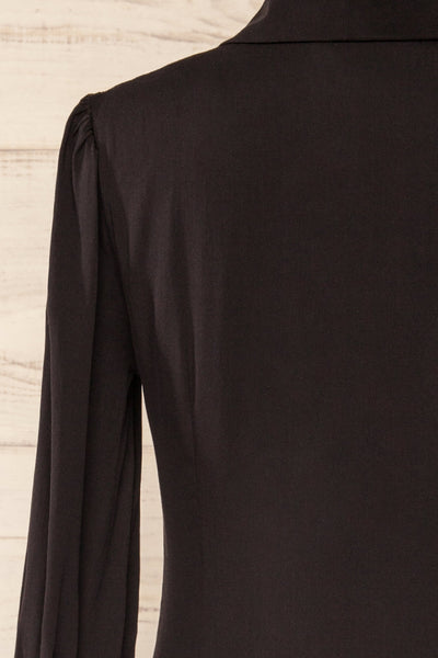 Logrogne Short Black Pleated Blazer Dress | La petite garçonne back close-up