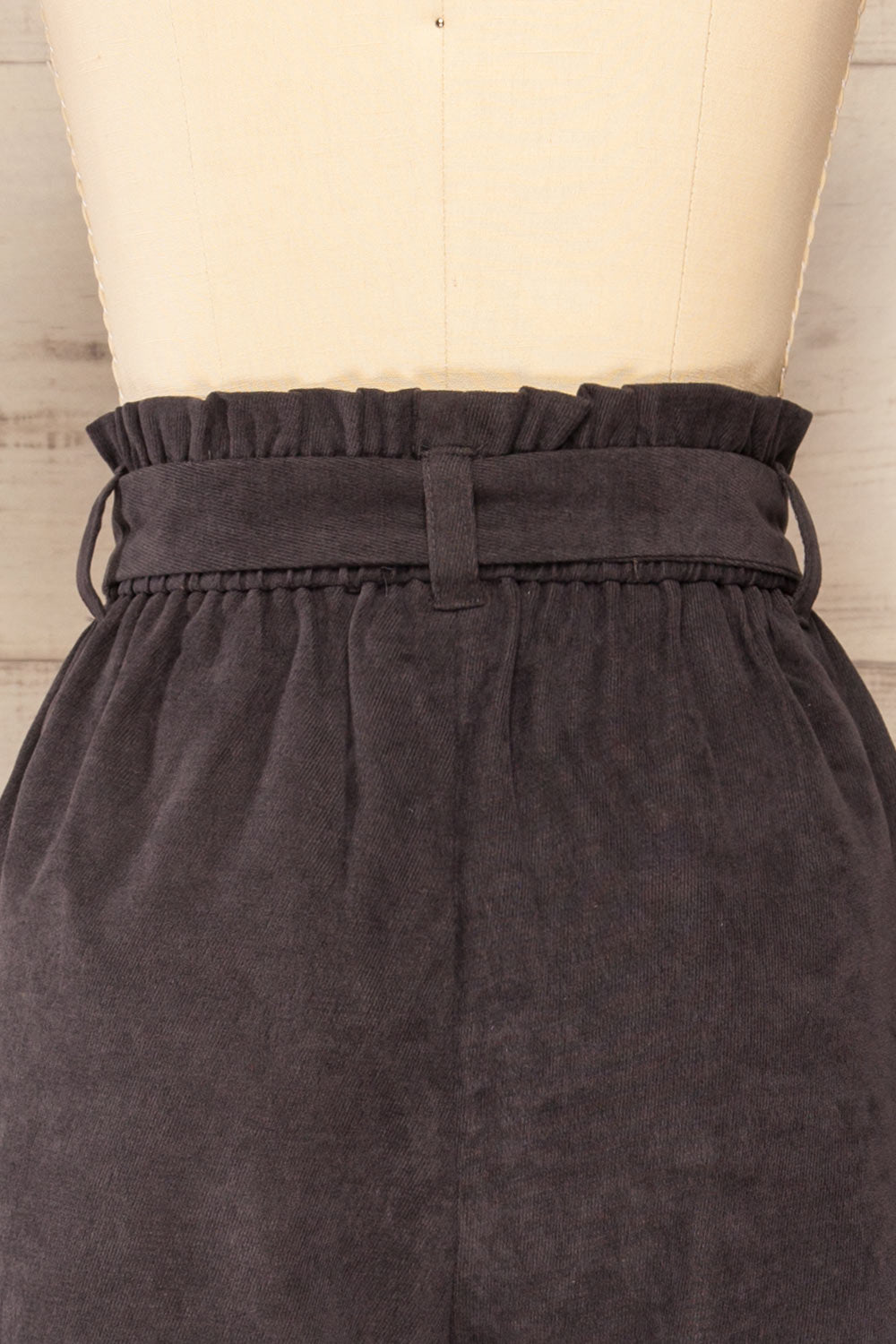 Loumalou Charcoal High-Waisted Corduroy Shorts | La petite garçonne back close-up 