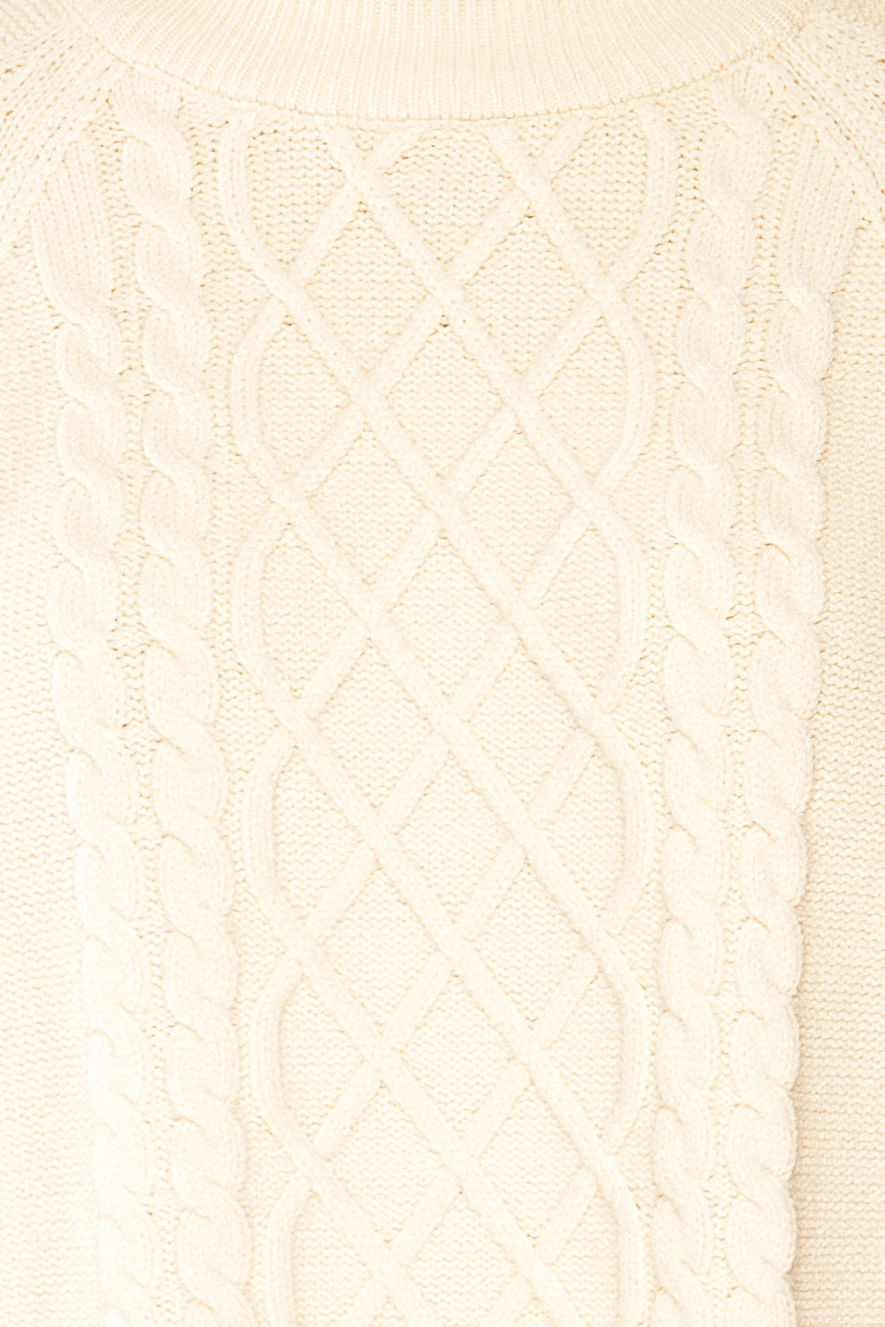 Ludus Knit Sweater w/ Round Collar | La petite garçonne fabric 