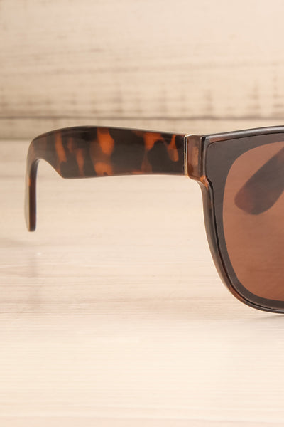 Lujan Tortoise Shell Sunglasses w UV Protection | La Petite Garçonne 5