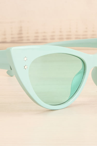 Lutin Vert Mint Green Cat-Eye Sunglasses | La Petite Garçonne 2
