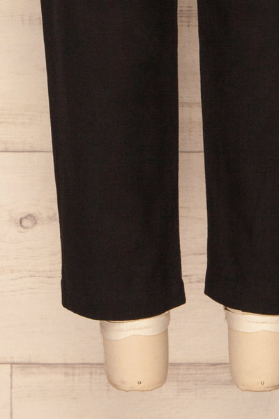 Maardu Noir Black Pants | Pantalon Noir | La Petite Garçonne bottom close-up