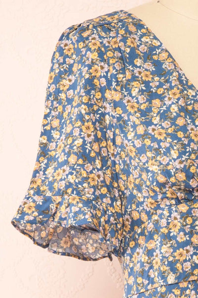 Macha Short Floral Dress w/ V-Neckline | Boutique 1861 side close-up