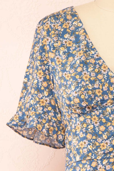 Macha Short Floral Dress w/ V-Neckline | Boutique 1861 front close-up
