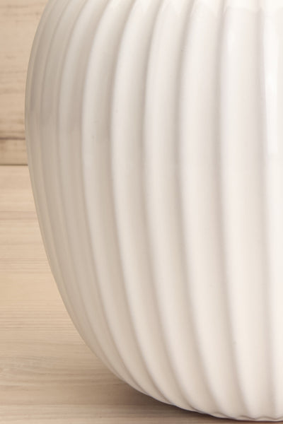 Magellan Textured White Vase close-up | La Petite Garçonne Chpt. 2