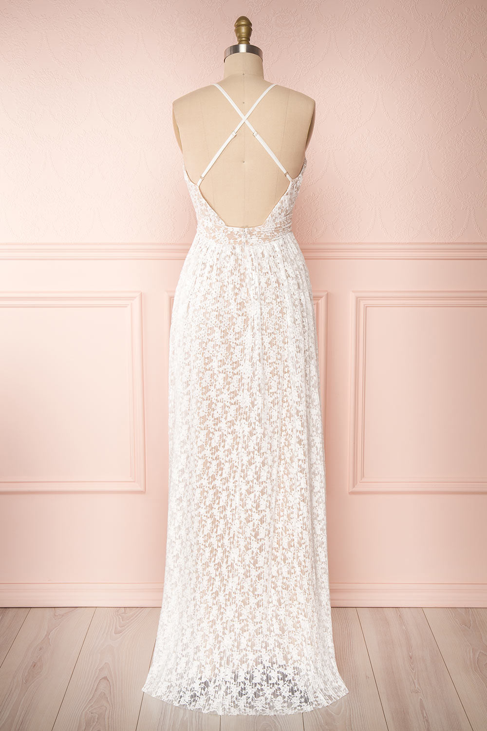 Mairead White Maxi Dress | Robe longue | Boutique 1861 back view 