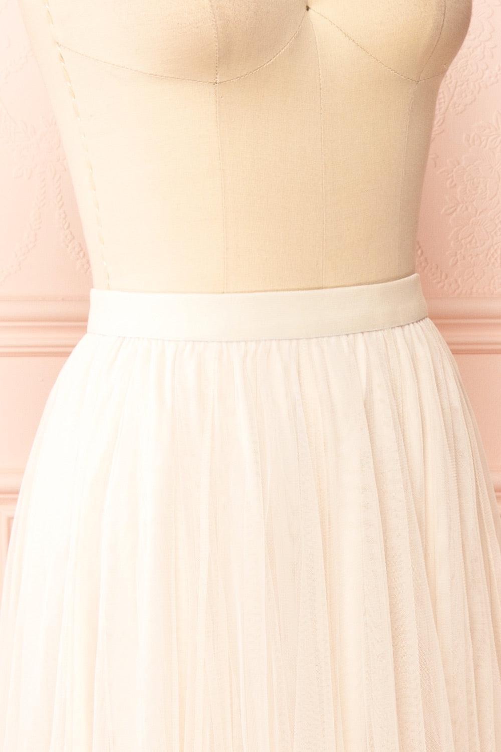 Manitou Ivory A-line Midi Tulle Skirt | Boutique 1861 side close-up
