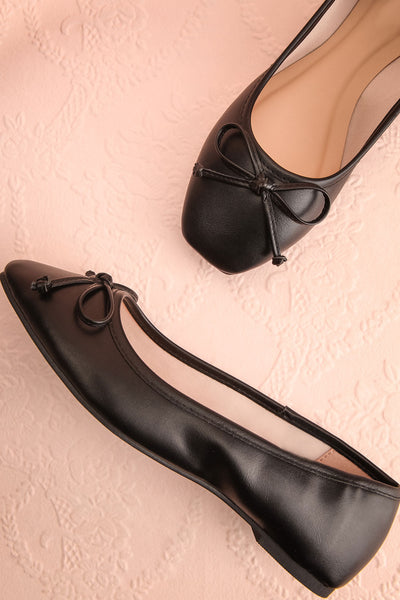 Black ballerina flats hot sale