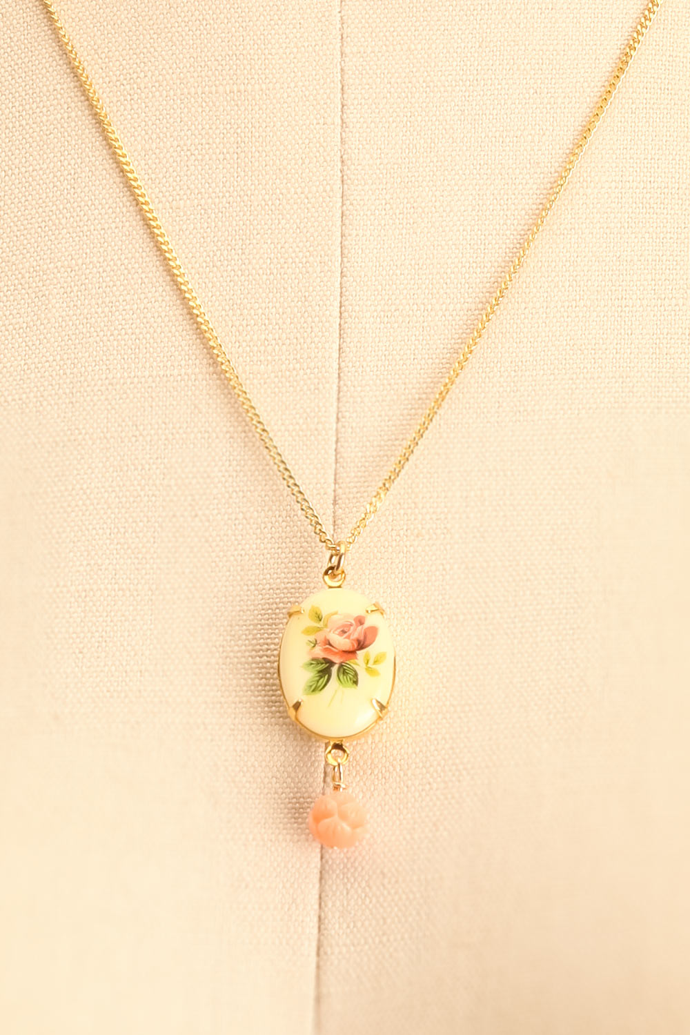 Marie Doro White & Golden Floral Pendant Necklace | Boutique 1861 4