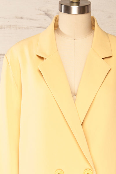 Marousi Yellow Oversized Blazer | La petite garçonne front close up