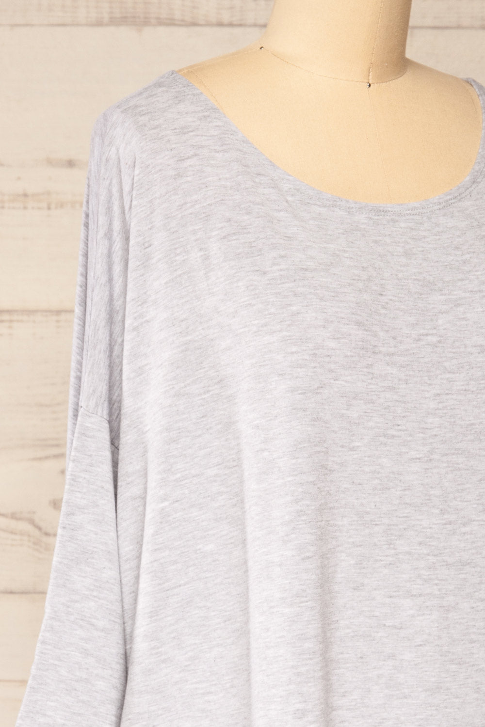 Marthine Grey Oversized Tunic Top w/ Pockets | La petite garçonne side close-up