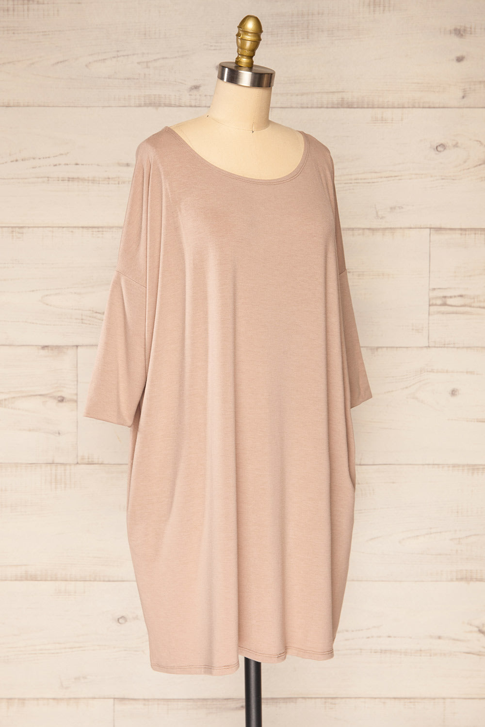 Marthine Taupe Oversized Tunic Top w/ Pockets | La petite garçonne side view 