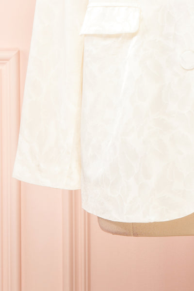 Martina Single-Breasted Floral Satin Blazer | Boudoir 1861 bottom