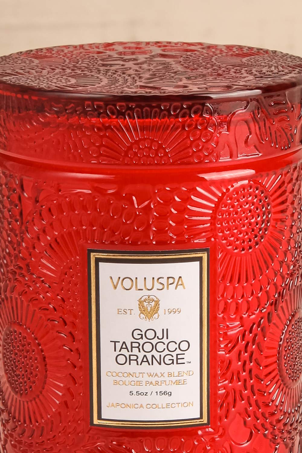 Medium Jar Candle Goji Tarocco Orange | Voluspa | La petite garçonne close-up