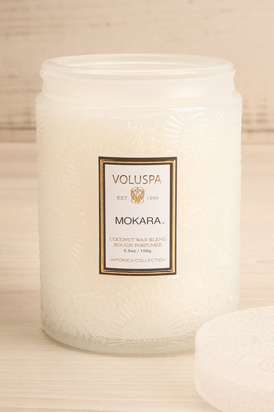 Medium Glass Candle Mokara by Voluspa | La petite garçonne open close-up