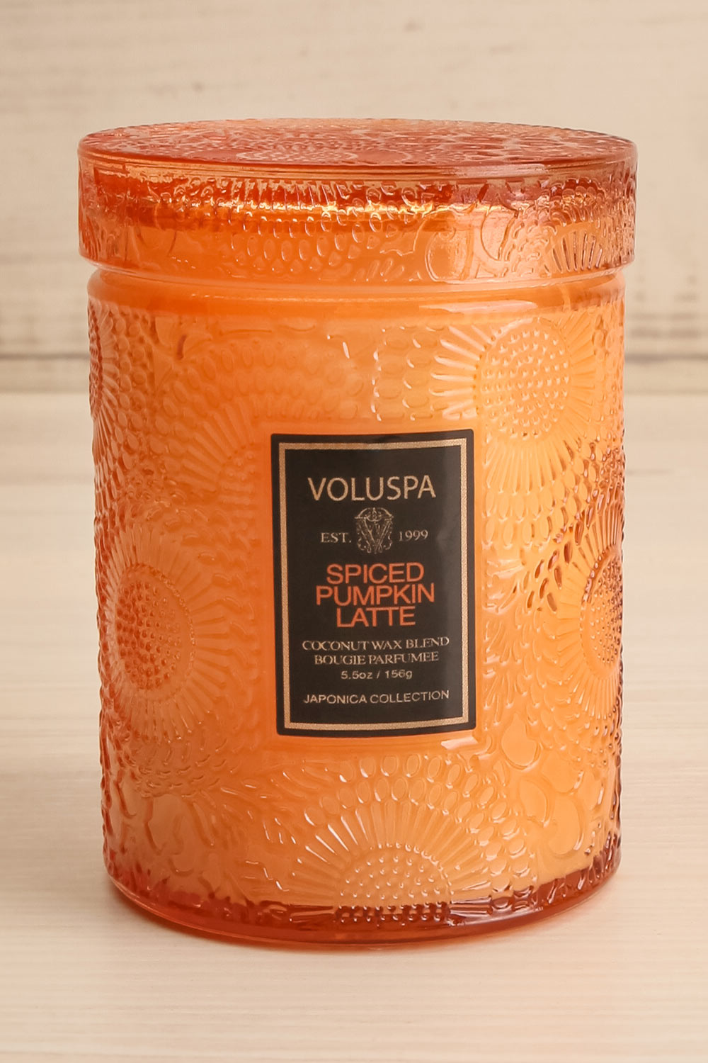Medium Glass Candle Spiced Pumpkin Latte | La petite garçonne close-up
