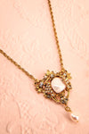 Mehonia - Antique gold pendant necklace 4