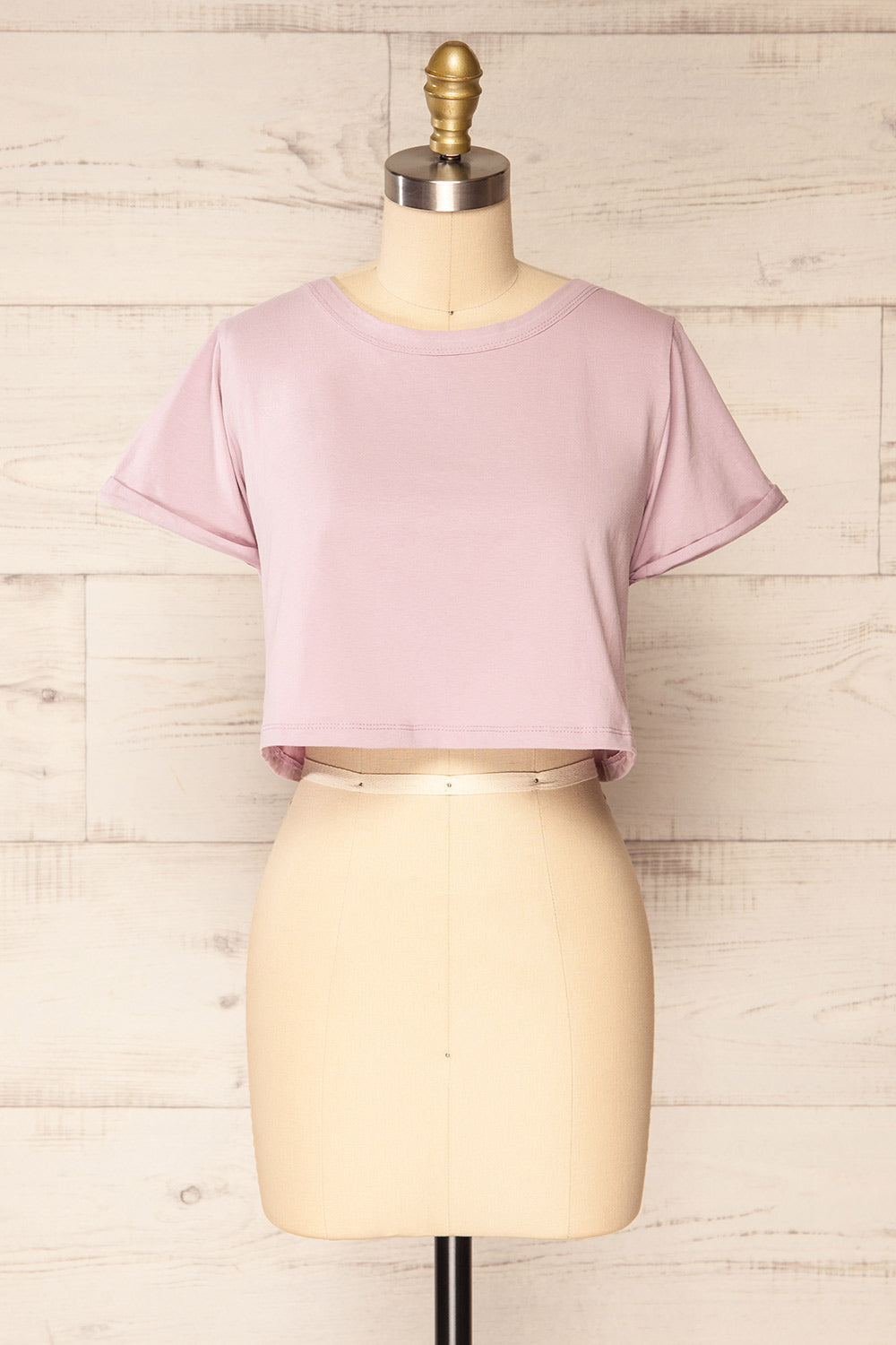 Mekenikon Cropped T-Shirt w/ Twisted Back | La petite garçonne front view