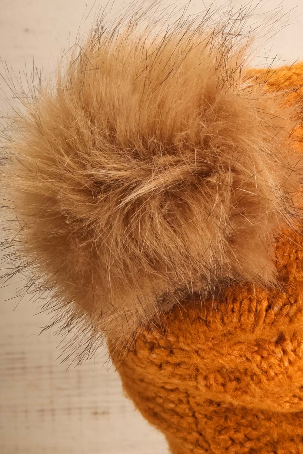 Meppel Orange Knit Tuque with Faux-Fur Pompom back close-up | La Petite Garçonne