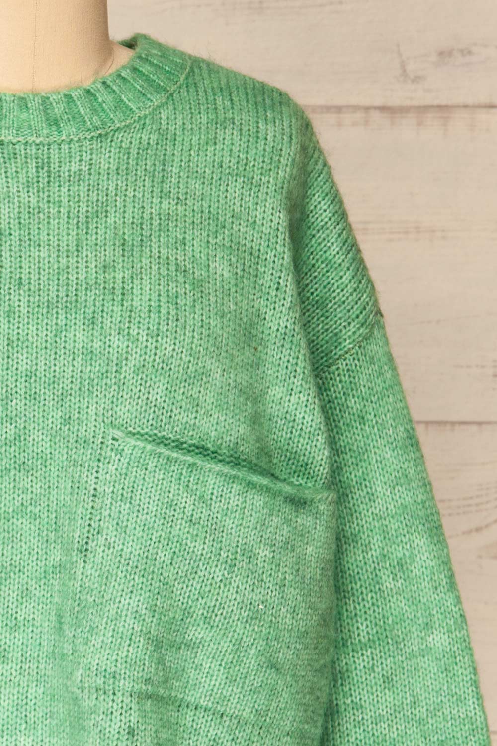Merida Green Oversized Knit Sweater w/ Pocket | La petite garçonne front close-up