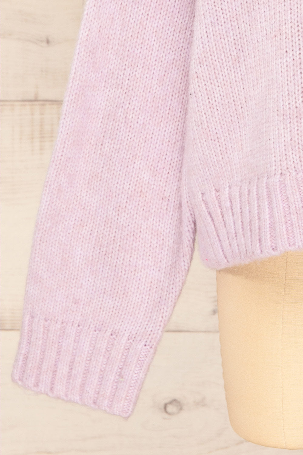 Merida Lilac Oversized Knit Sweater w/ Pocket | La petite garçonne sleeve