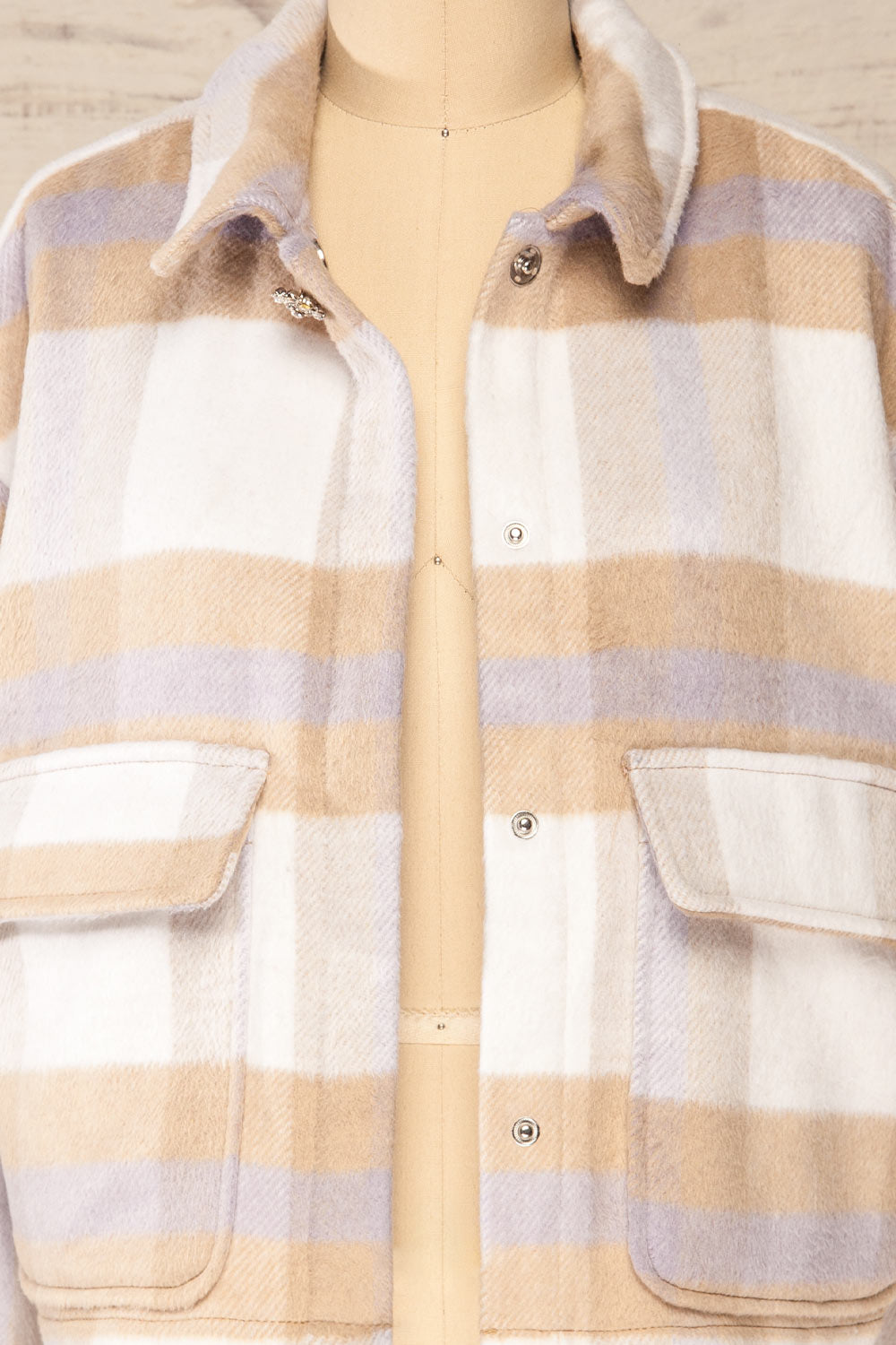 Micheil Cropped Plaid Jacket | La petite garçonne  open close-up