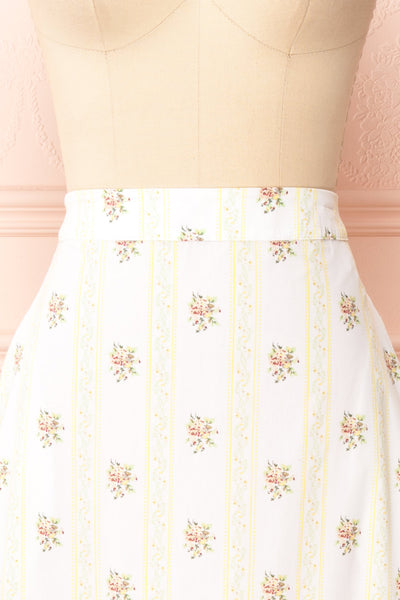 Minako White Floral High-Waisted Skirt | La petite garçonne front close-up