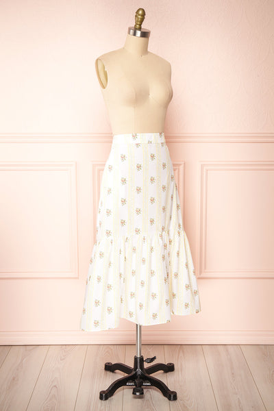 Minako White Floral High-Waisted Skirt | La petite garçonne side view