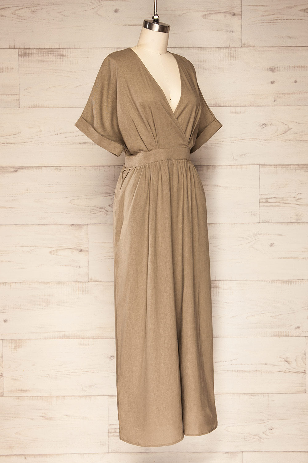 Mockyng Khaki Linen Wide Leg Jumpsuit | La petite garçonne side view 