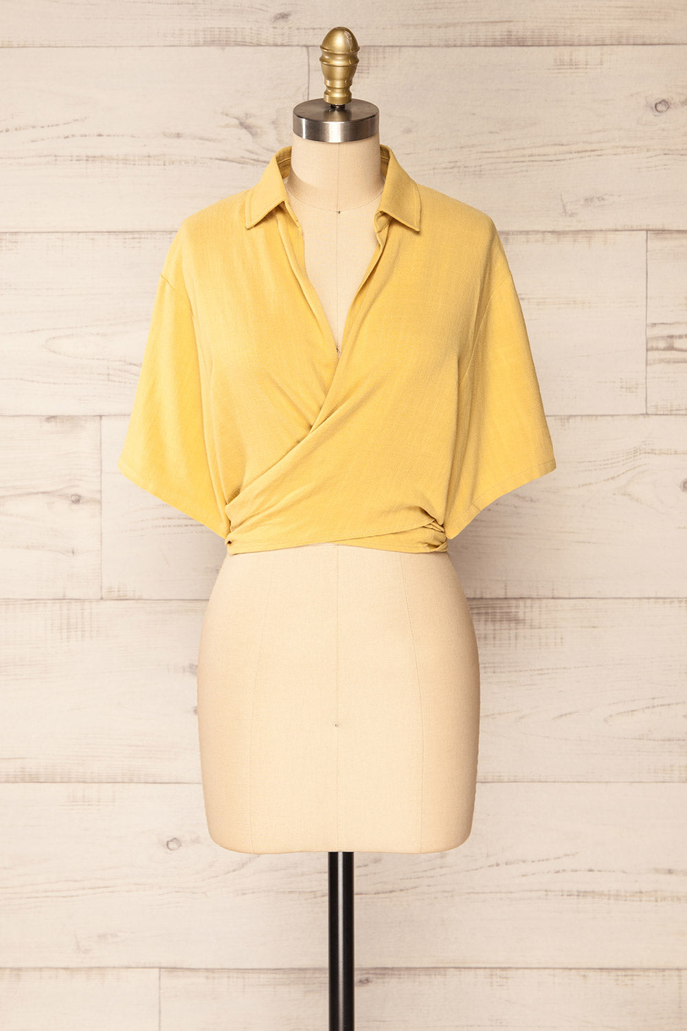 Moresby Yellow Tie-Front Crop Top | La petite garçonne front 