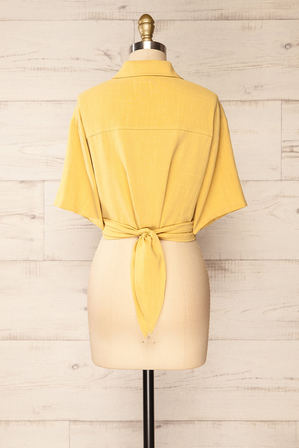 Moresby Yellow Tie-Front Crop Top | La petite garçonne view