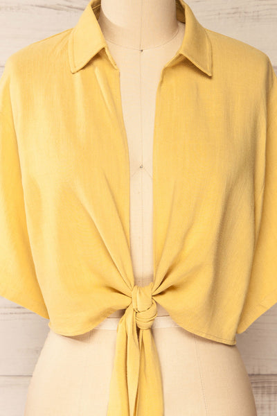 Moresby Yellow Tie-Front Crop Top | La petite garçonne front close-up