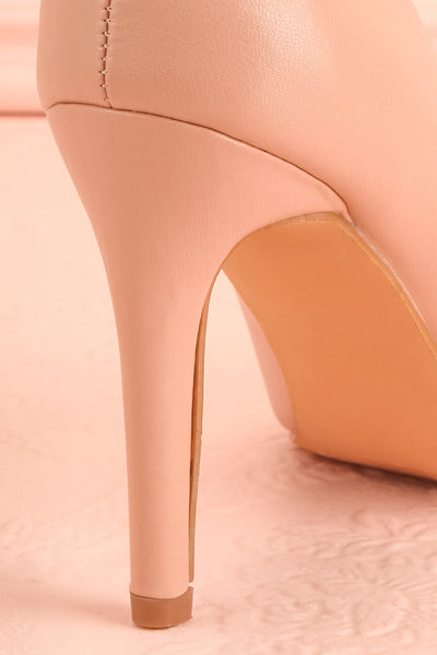 Mounai Beige Pointed Toe Heels | Boutique 1861 back close-up