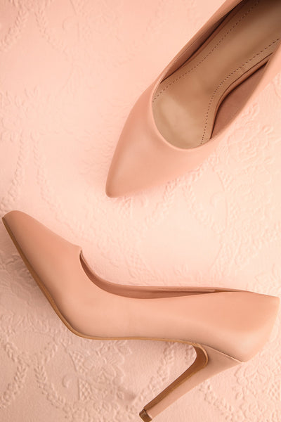 Mounai Beige Pointed Toe Heels | Boutique 1861 flat view