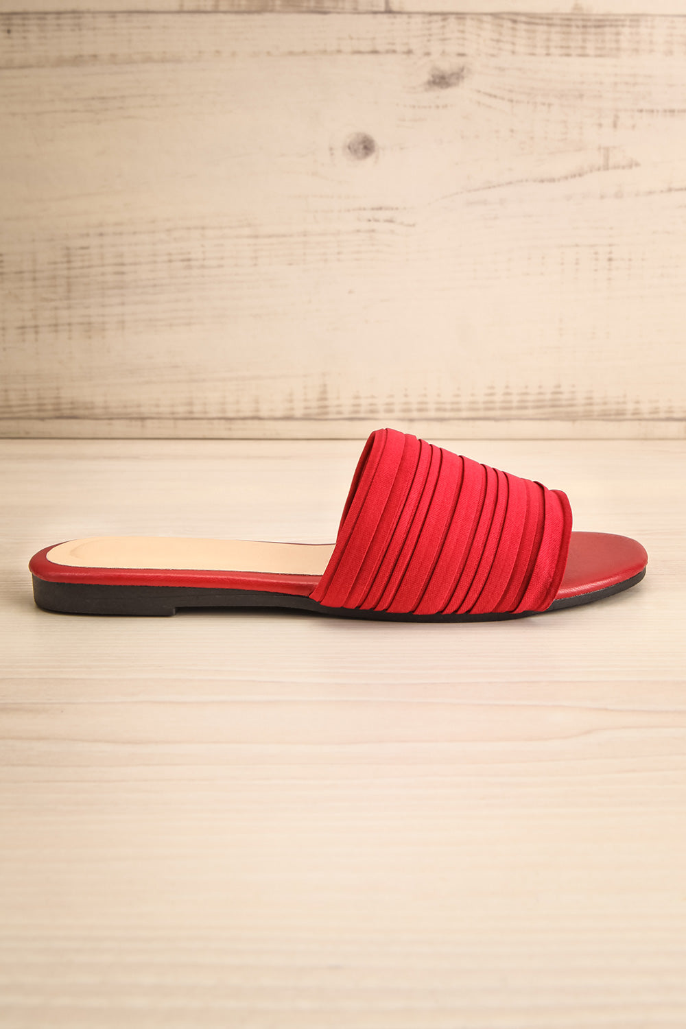 Mox Red Pleated Slide Sandals | La petite garçonne side view