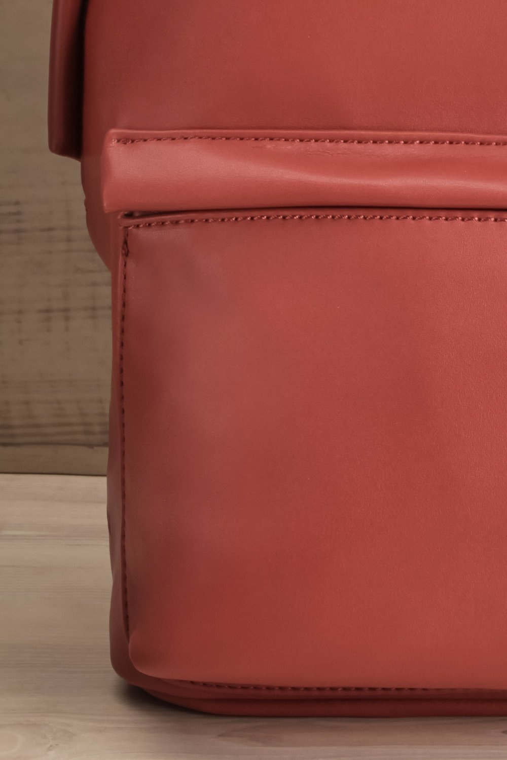 Munic Mauve Vegan Leather Backpack | La Petite Garçonne Chpt. 2 5